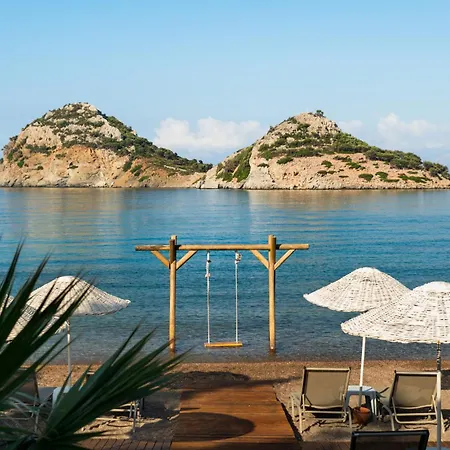מלון Wyndham Perili Bay