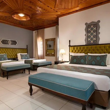 Wyndham Perili Bay מלון