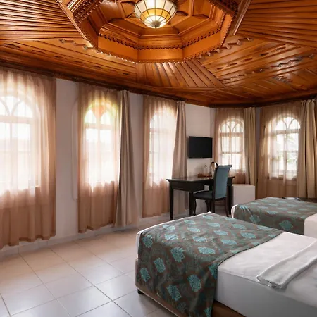 Wyndham Perili Bay מלון 5*